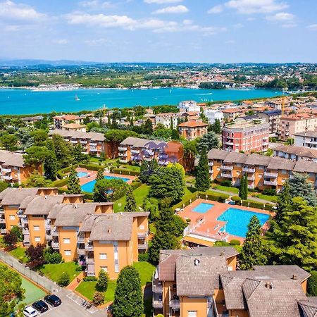 פסקיארה דל גארדה Premium Apartments Peschiera מראה חיצוני תמונה