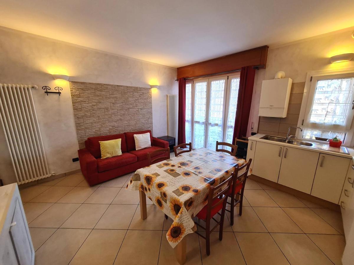 פסקיארה דל גארדה Premium Apartments Peschiera מראה חיצוני תמונה