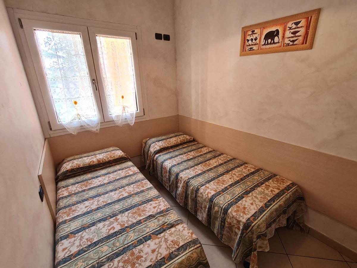 פסקיארה דל גארדה Premium Apartments Peschiera מראה חיצוני תמונה