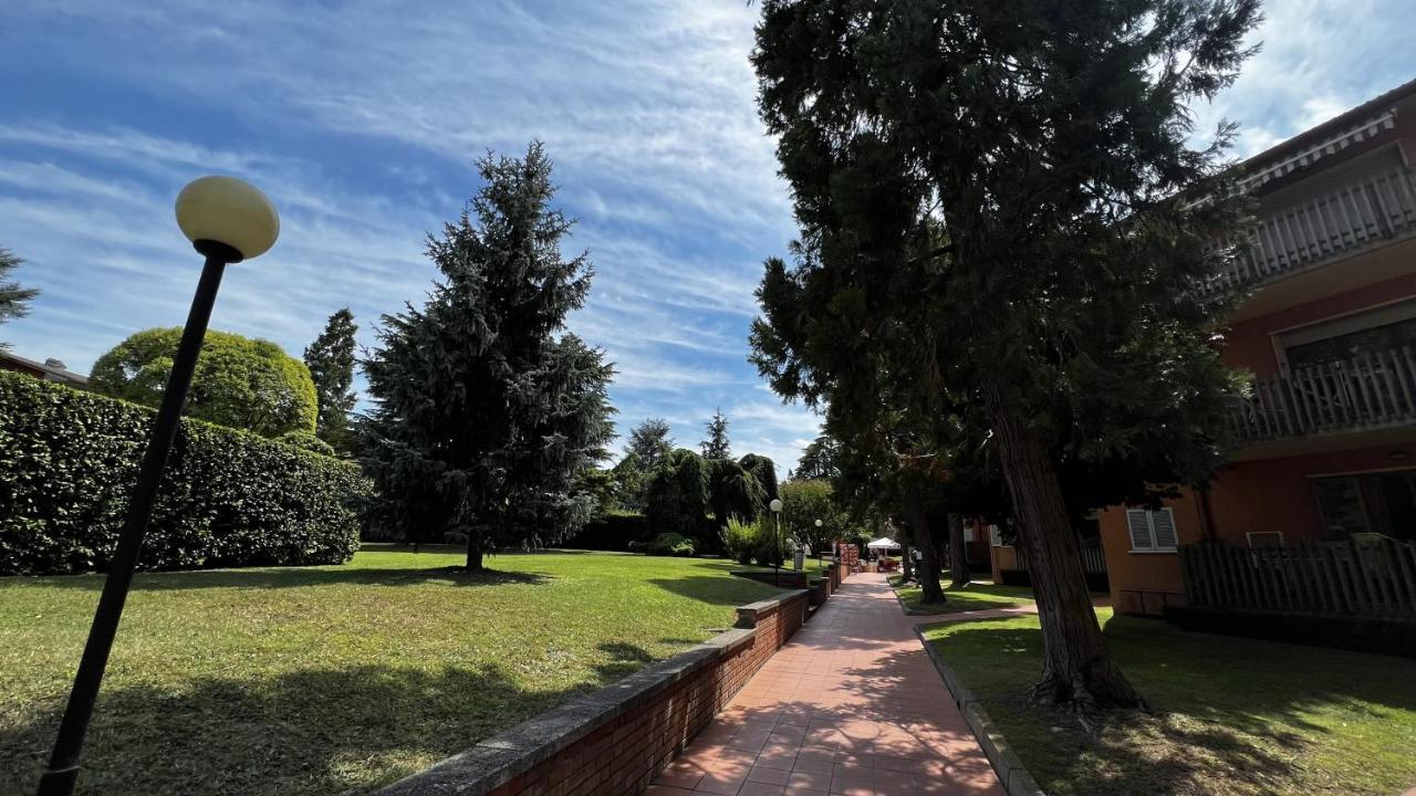 פסקיארה דל גארדה Premium Apartments Peschiera מראה חיצוני תמונה